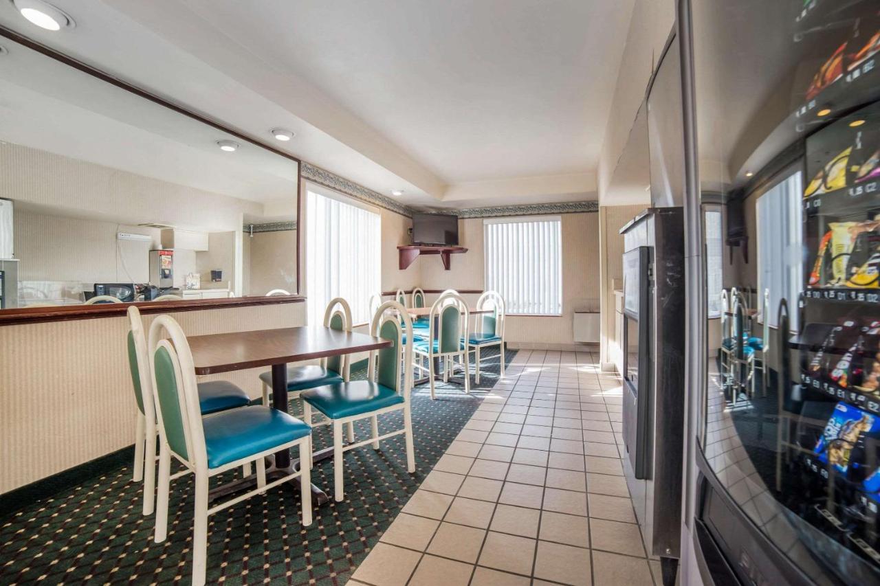 Rodeway Inn & Suites Nampa Exterior foto